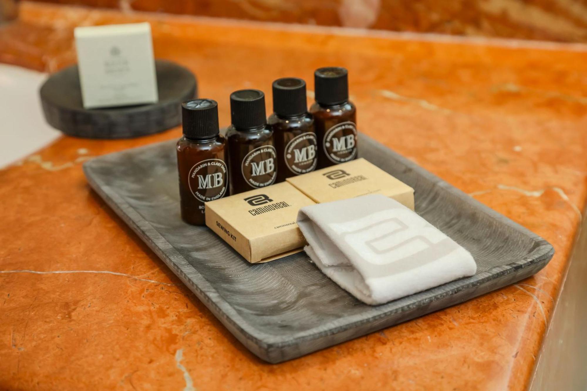 Camino Real Veracruz Eksteriør bilde MB toiletries