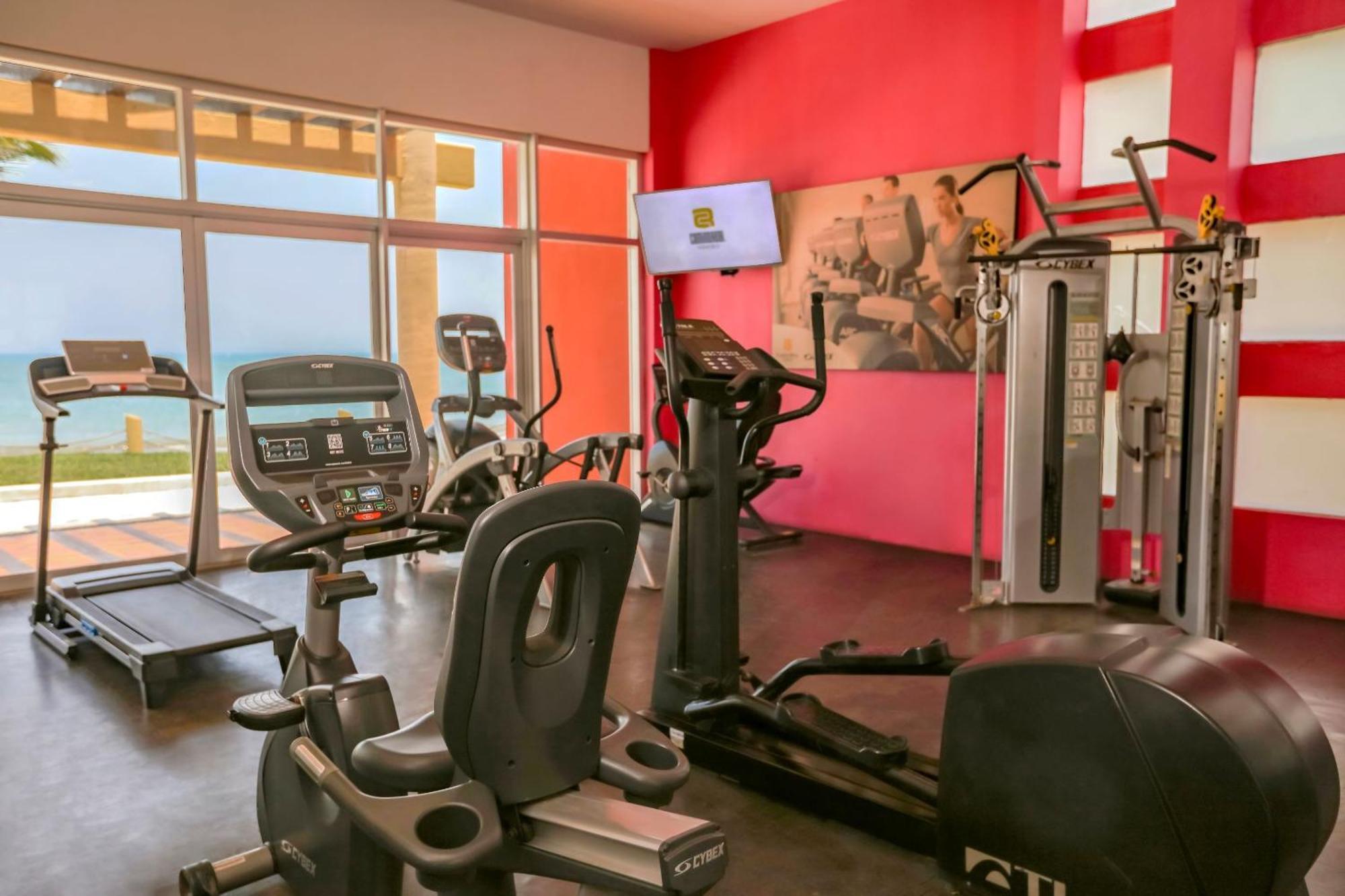 Camino Real Veracruz Eksteriør bilde A gym at a hotel
