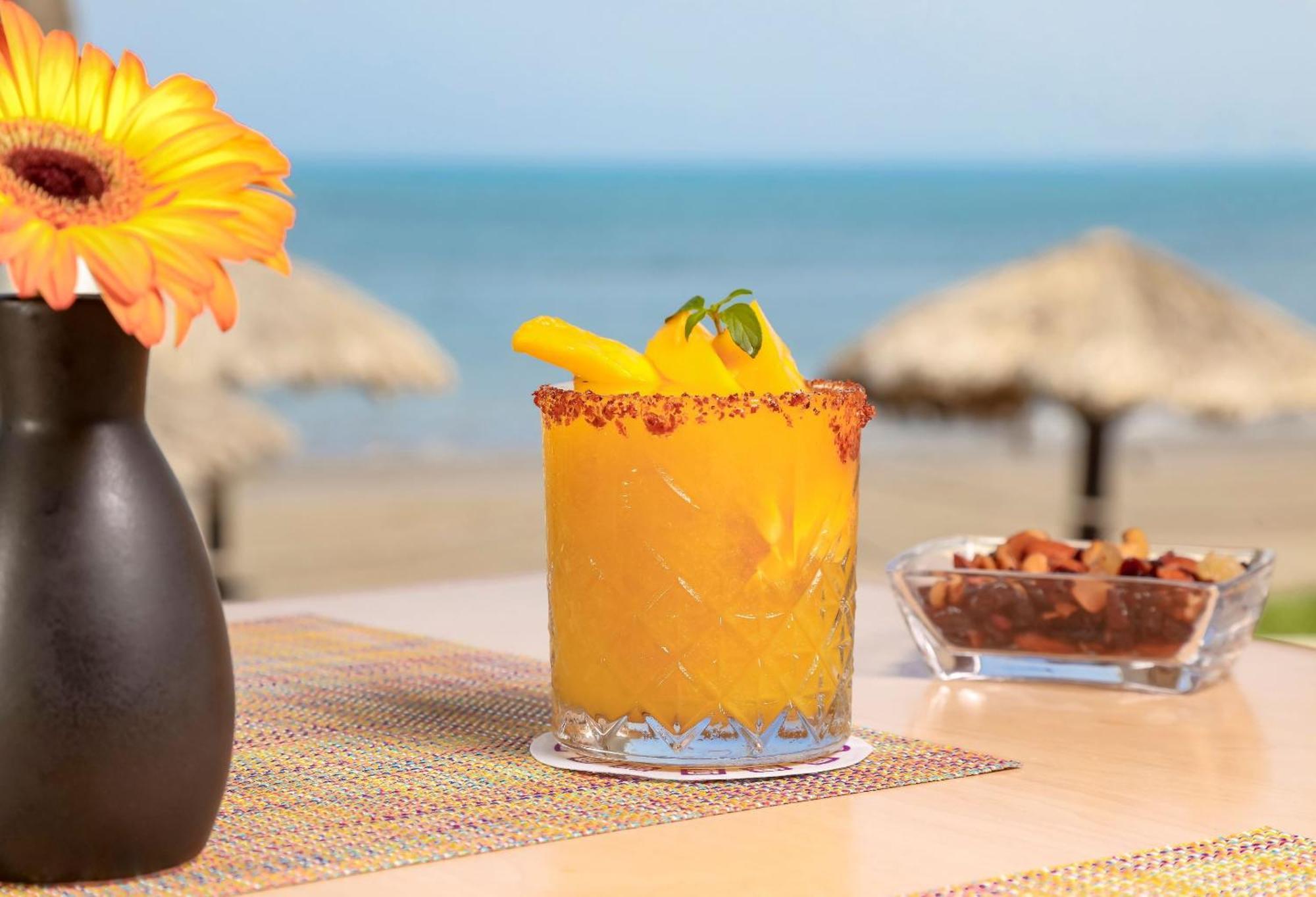 Camino Real Veracruz Eksteriør bilde A mango margarita